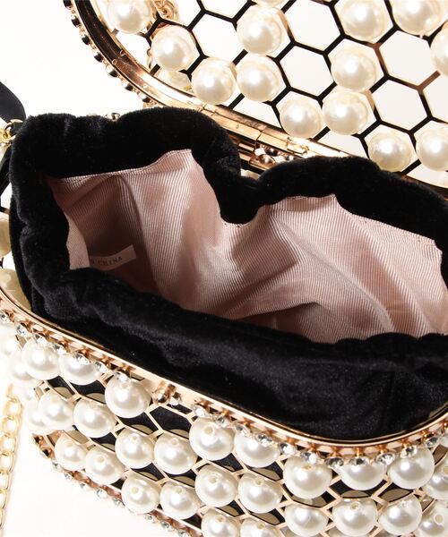 Jasmine Grandiflorum（ジャスミングランディフローラム）の「パール×ビジューキラキラハンドバッグ（ハンドバッグ・レディース・ブラック/ベージュ・FREE）」の5枚目の写真