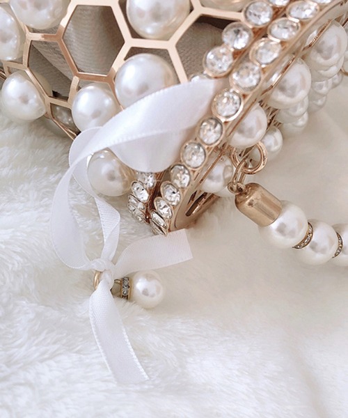 Jasmine Grandiflorum（ジャスミングランディフローラム）の「パール×ビジューキラキラハンドバッグ（ハンドバッグ・レディース・ブラック/ベージュ・FREE）」の14枚目の写真