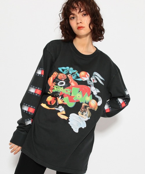 tommy jeans（トミー ジーンズ）の「A Blast from the Past