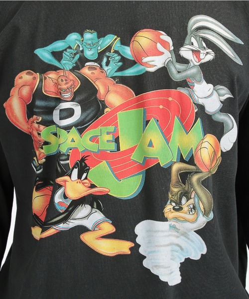 tommy jeans（トミー ジーンズ）の「A Blast from the Past Capsule SPACE JAM Long Sleeve T-shirt（Tシャツ/カットソー・メンズ・ブラック・SMALL/MEDIUM/LARGE/X-LARGE/X-SMALL）」の16枚目の写真