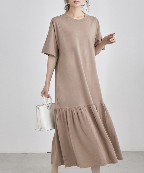 Fashion Letter(ファッションレター)の「裾ティアード半袖ワンピース 大きいサイズ(ワンピース・レディース・ブラック/モカ/チャコールグレー・M-L/L-XL/4L/LL/M)」の3枚目の写真