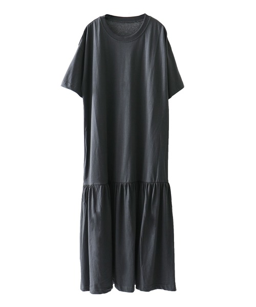 Fashion Letter(ファッションレター)の「裾ティアード半袖ワンピース 大きいサイズ(ワンピース・レディース・ブラック/モカ/チャコールグレー・M-L/L-XL/4L/LL/M)」の9枚目の写真