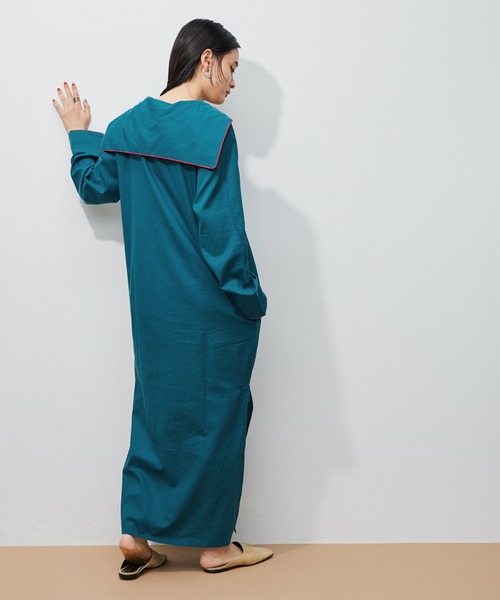 ADAM ET ROPE'（アダムエロペ）の「【P.Le Moult】Sailor Long Shirt（ワンピース・レディース・ダークグリーン/ネイビー・2）」の4枚目の写真