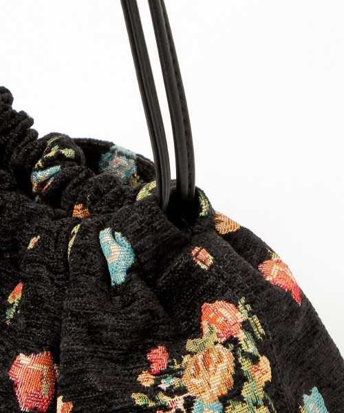 LOWRYS FARM（ローリーズファーム）の「２ＷＡＹキンチャクバッグ　958537（ショルダーバッグ・レディース・アイボリー/ブラック/ホワイト系その他/ブラック系その他・FREE）」の11枚目の写真