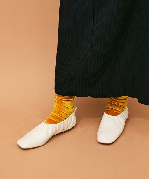 ADAM ET ROPE'（アダムエロペ）の「レザーシャーリングフラット（バレエシューズ・レディース・ホワイト/ブラック・23.5cm/24.0cm/24.5cm/23.0cm）」の12枚目の写真