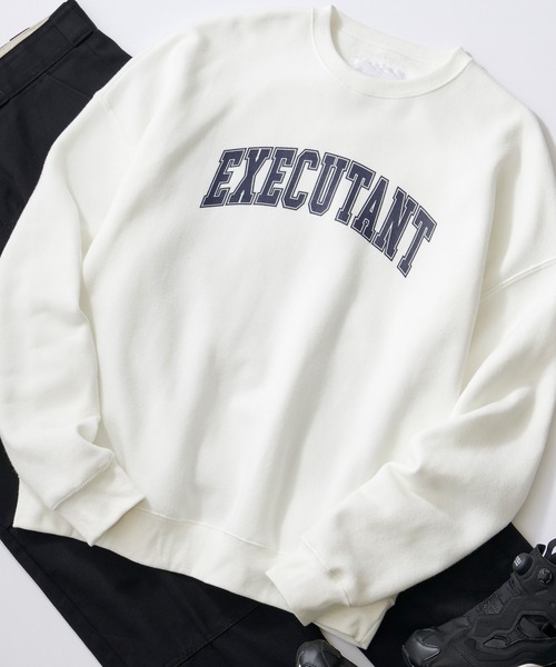 Anchor Smith（アンカー スミス）の「オーバーサイズ カレッジデザイン プルオーバースウェット（スウェット・メンズ・グリーン系その他/グレー系その他/ブラック系その他/ホワイト系その他/ネイビー系/ホワイト系その他3/ホワイト系その他2/グリーン系その他2/グレー系その他3/ブラック系その他2/グレー系その他2/ネイビー系3/ブラック系その他3/グリーン系その他3/ネイビー系2/グレー系3/ライトグレー系3/ライトグレー系4/グレー系4/グレー系/ネイビー系4/グリーン系その他4・M/L）」の3枚目の写真