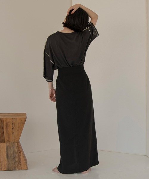 lawgy（ラウジー）の「slit simple tight skirt（スカート・レディース・ブラック・FREE）」の3枚目の写真