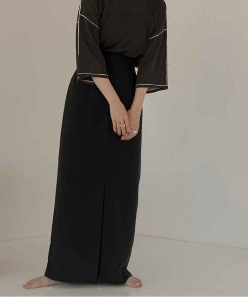lawgy（ラウジー）の「slit simple tight skirt（スカート・レディース・ブラック・FREE）」の13枚目の写真