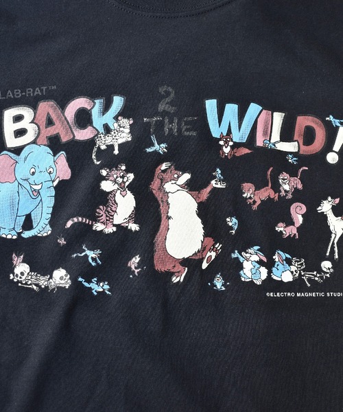 LABRAT(ラブラット)の「Nick Atkins×LABRAT "BACK 2 THE WILD" Tee(Tシャツ/カットソー・メンズ・ホワイト/ブラック/パープル・MEDIUM/LARGE/X-LARGE)」の6枚目の写真