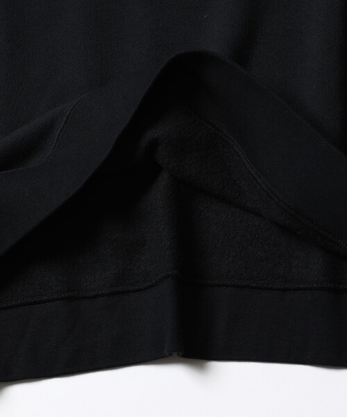 FREAK'S STORE(フリークスストア)の「WEB限定 GERRY COSBY×FREAK'S STORE/ジェリーコスビー 別注 ビッグシルエット カレッジロゴ クルーネックスウェット/刺繍(スウェット・メンズ・ブラック/杢グレー/ネイビー/ダークグリーン・SMALL/X-LARGE/MEDIUM/LARGE)」の10枚目の写真
