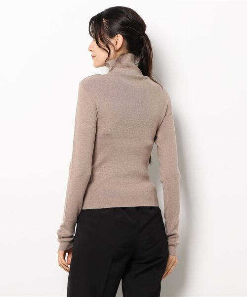 notch.（ノッチ）の「リブタートルネックプルオーバー（ニット/セーター・レディース・グリーン/オフホワイト/ブラック/ベージュ・M）」の5枚目の写真