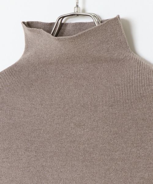 notch.（ノッチ）の「リブタートルネックプルオーバー（ニット/セーター・レディース・グリーン/オフホワイト/ブラック/ベージュ・M）」の8枚目の写真