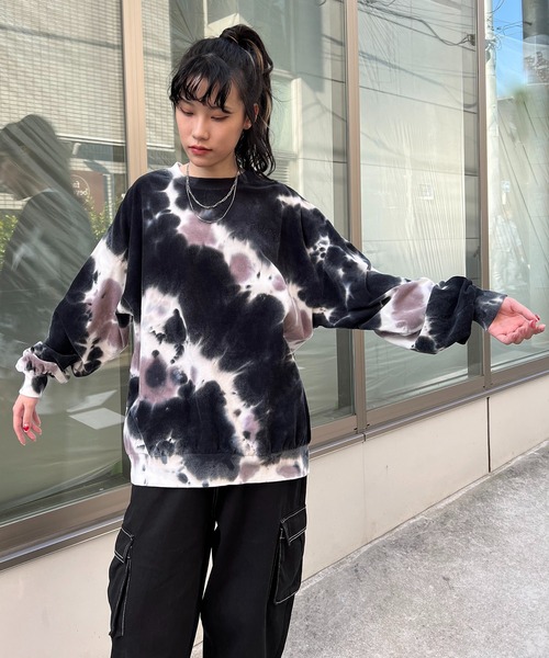 RASVOA(ラスボア)の「タイダイスウェット(スウェット・レディース・ブラック/ブルー・FREE)」の6枚目の写真