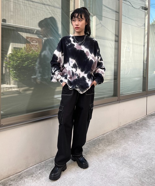 RASVOA(ラスボア)の「タイダイスウェット(スウェット・レディース・ブラック/ブルー・FREE)」の4枚目の写真