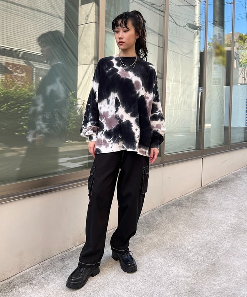 RASVOA(ラスボア)の「タイダイスウェット(スウェット・レディース・ブラック/ブルー・FREE)」の3枚目の写真