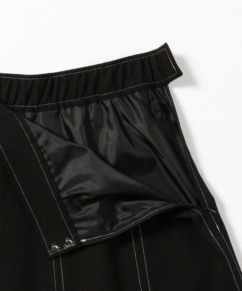 Ray BEAMS(レイビームス)の「Ray BEAMS / 配色 ステッチ マーメイド スカート(スカート・レディース・ブラック/レッド系その他・1/0)」の13枚目の写真