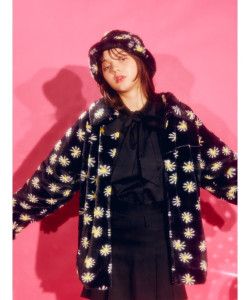 WC(ダブル シー)の「フラワーフェイクファーハット(ハット・レディース・ブラック/グリーン/ホワイト/オレンジ・FREE)」の10枚目の写真