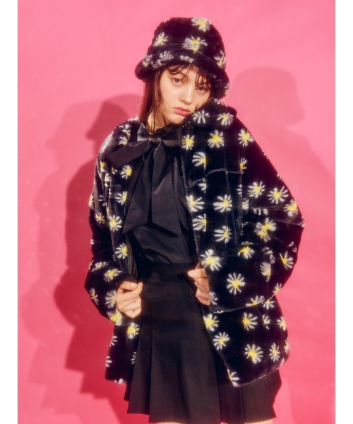 WC(ダブル シー)の「フラワーフェイクファーハット(ハット・レディース・ブラック/グリーン/ホワイト/オレンジ・FREE)」の11枚目の写真