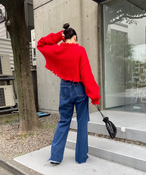 WHO'S WHO gallery（フーズフーギャラリー）の「ロービングダメージプルオーバー（ニット/セーター・レディース・ブラック/ダークグリーン/レッド/オフホワイト/ラベンダー・FREE）」の8枚目の写真