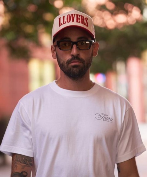 A.en(エイエン )の「A.EN CLASSIC T-SHIRT(Tシャツ/カットソー・メンズ・ホワイト/ブラック/ネイビー/バーガンディー・S/XXL/XL/M/L)」の6枚目の写真