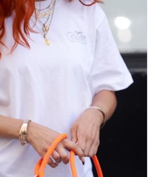 A.en(エイエン )の「A.EN CLASSIC T-SHIRT(Tシャツ/カットソー・メンズ・ホワイト/ブラック/ネイビー/バーガンディー・S/XXL/XL/M/L)」の8枚目の写真