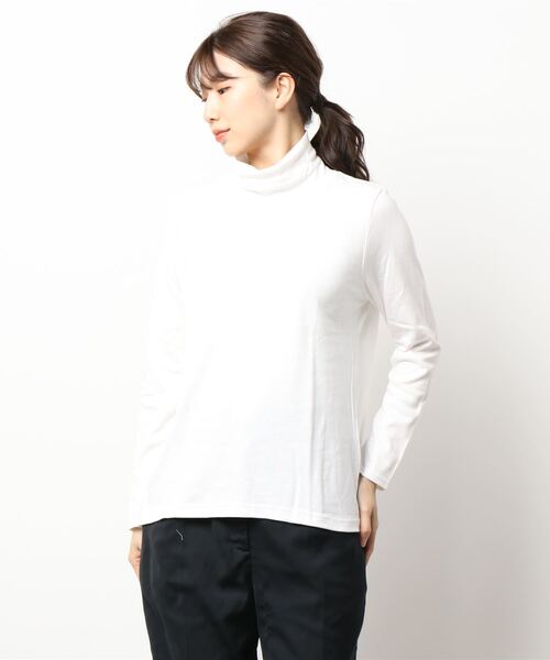 BELLUNA（ベルーナ）の「吸湿発熱機能付ハイネックプルオーバー（Tシャツ/カットソー・レディース・ブラック/ベージュ/オフホワイト/モスグリーン/杢グレー/ワイン・LARGE/X-LARGE/MEDIUM）」の16枚目の写真