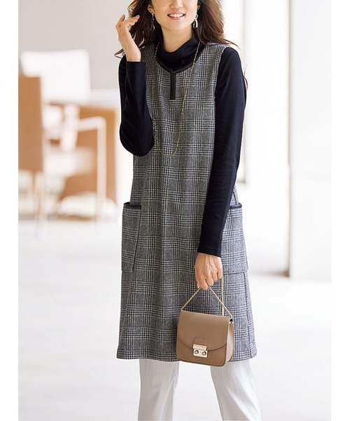 BELLUNA（ベルーナ）の「吸湿発熱機能付ハイネックプルオーバー（Tシャツ/カットソー・レディース・ブラック/ベージュ/オフホワイト/モスグリーン/杢グレー/ワイン・LARGE/X-LARGE/MEDIUM）」の10枚目の写真