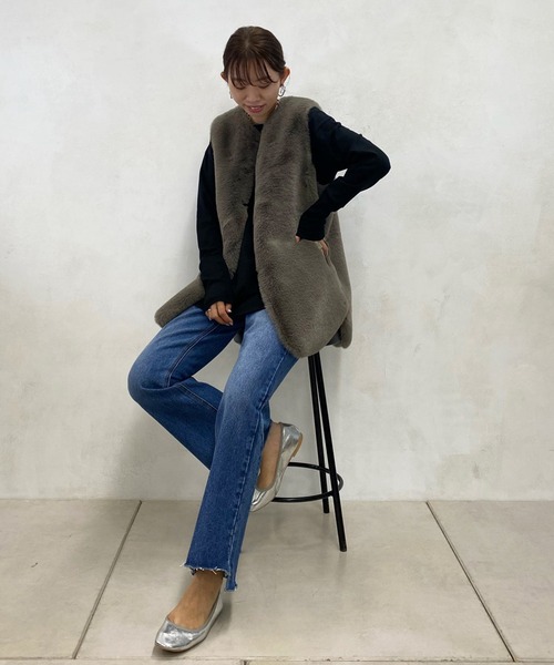 DouDou(ドゥドゥ)の「NEW袖リブTEE(Tシャツ/カットソー・レディース・オフホワイト/ブラック/グレイッシュベージュ・FREE)」の7枚目の写真