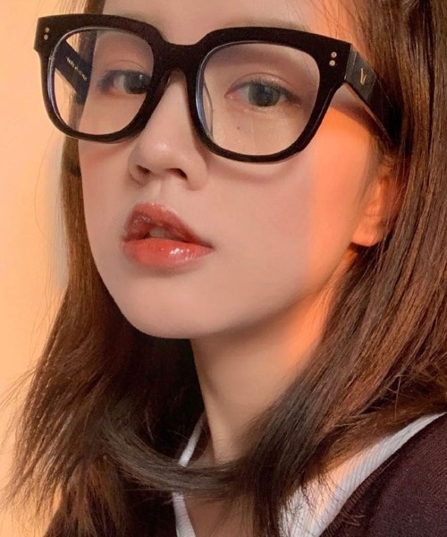 MANGROVE(マングローブ)の「フルリムウェリントンメガネ(メガネ・レディース・ブラック/クリア・FREE)」の3枚目の写真