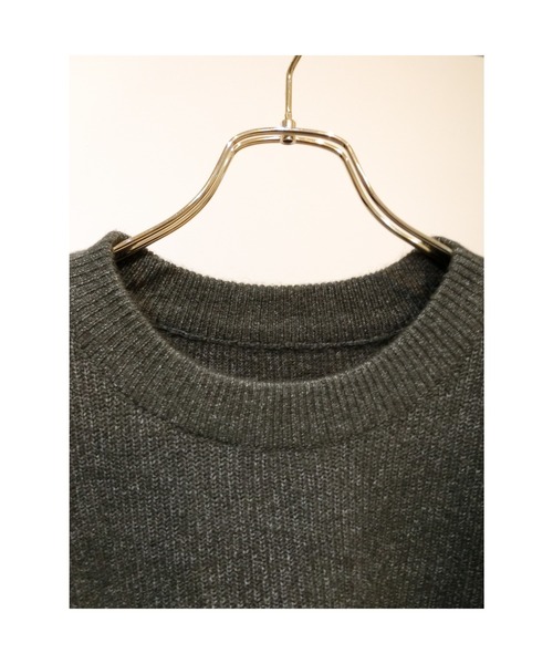ulu（ウル）の「Sideslit oｖer knit（ニット/セーター・レディース・チャコール・FREE）」の11枚目の写真