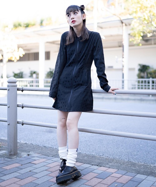 X-girl（エックスガール）の「LOOSE SOCKS/ルーズソックス（ソックス/靴下・レディース・ホワイト/ブラック/ピンク・ONE SIZE）」の10枚目の写真