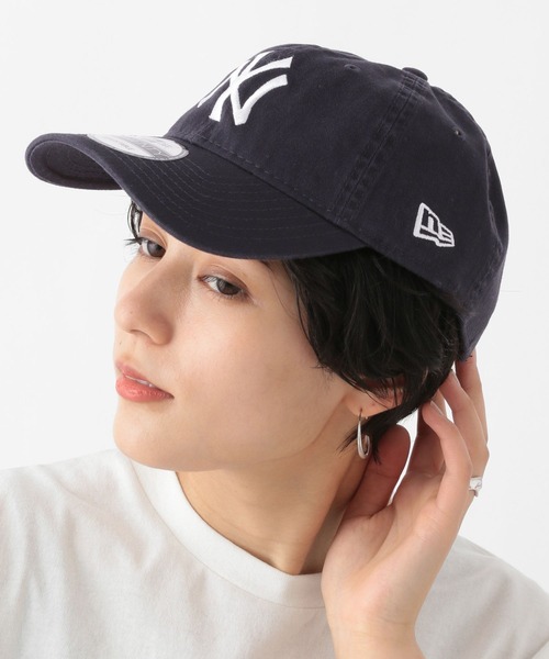 キャップのかぶり方にはコツがある おしゃれな大人女子に学ぶヘアアレンジ術 Folk