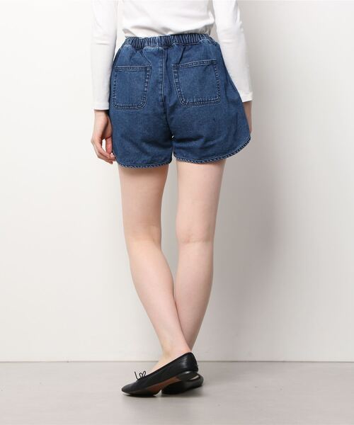 ROXY（ロキシー）の「ROXY/ロキシー  ルーズシルエット  デニムショートパンツ   RPT221074（デニムパンツ・レディース・ネイビー/インディゴブルー・S/M）」の4枚目の写真