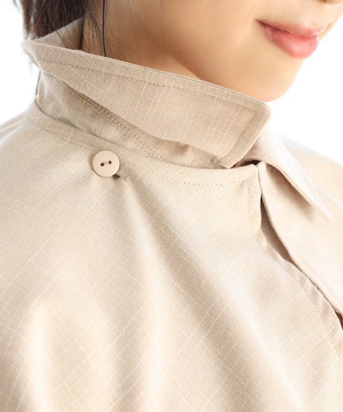 one after another NICE CLAUP（ワンアフターアナザーナイスクラップ）の「2WAYケープ付きステンカラートレンチコート（トレンチコート・レディース・ベージュ系その他/ブルー系その他/ネイビー系・FREE）」の9枚目の写真