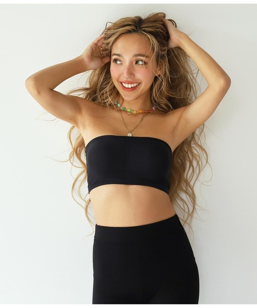 anap mimpi（アナップミンピ）の「シームレスブラトップ（チューブトップ・レディース・ホワイト/ブラック・FREE）」の2枚目の写真