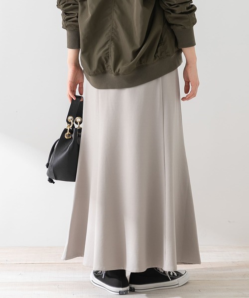 URBAN RESEARCH Sonny Label（アーバンリサーチサニーレーベル）の「『WEB限定』カットマーメイドスカート（スカート・レディース・ブラック/ベージュ系その他・FREE）」の6枚目の写真