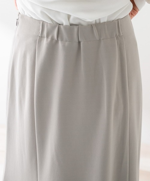 URBAN RESEARCH Sonny Label（アーバンリサーチサニーレーベル）の「『WEB限定』カットマーメイドスカート（スカート・レディース・ブラック/ベージュ系その他・FREE）」の7枚目の写真