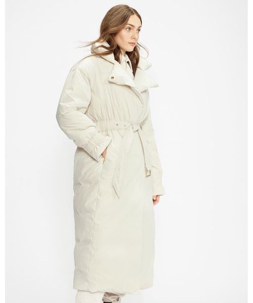 Ted Baker（テッドベーカー）の「ALICCEE ロング パファー コート（ダウンジャケット/コート・レディース・ブラック/ホワイト・1/2/0）」の7枚目の写真