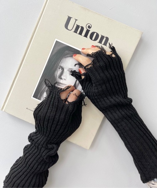 SANSeLF（サンセルフ）の「ダメージアームカバー【SANSeLF】sana22a002（アームカバー・レディース・ブラック/ホワイト・FREE）」の14枚目の写真