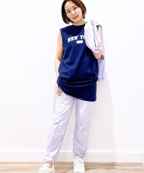 GAP（ギャップ）の「FREE&FLOW ナイロン ハイライズ プルオン ジョガーパンツ（その他パンツ・レディース・ブラック/グリーン/ラベンダー・S/M/L/XS/XXS）」の22枚目の写真