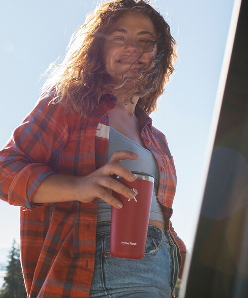 HYDRO FLASK（ハイドロフラスク）の「Hydro Flask/ハイドロフラスク 16 oz All Around Tumbler（グラス/マグカップ/タンブラー・レディース・ホワイト/ブラック/レッド/サックスブルー/その他16/ライトグレー/ブルーグリーン/ラベンダー/マスタード/ネイビー/ライトピンク/キャメル/マジェンタ・ONE SIZE/ﾌﾘ-）」の16枚目の写真