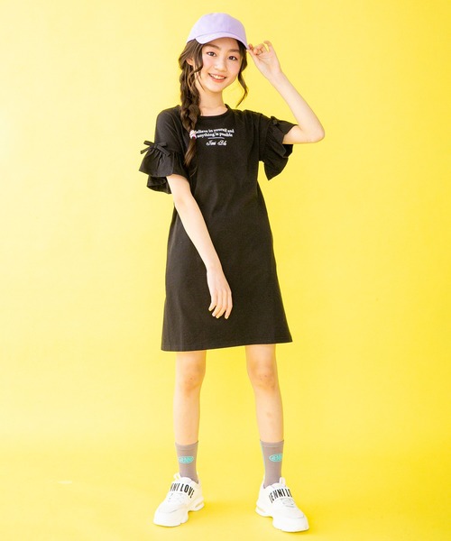 JENNI belle（ジェニィベル）の「【WEB限定】リボンフレア袖ワンピ（ワンピース・キッズ・ブラック/ラベンダー・150cm/130cm/160cm/140cm）」の13枚目の写真