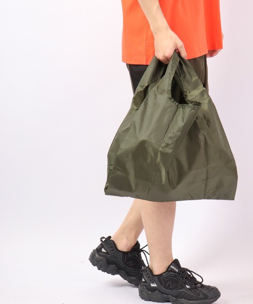 DAY OUT(デイアウト)の「DAY OUT EcOCHE-ν-Eco bag in Sacoche / エコッシュ-ν-エコバッグインサコッシュ(ショルダーバッグ・メンズ・ブラック/カーキ/グレー・FREE)」の8枚目の写真