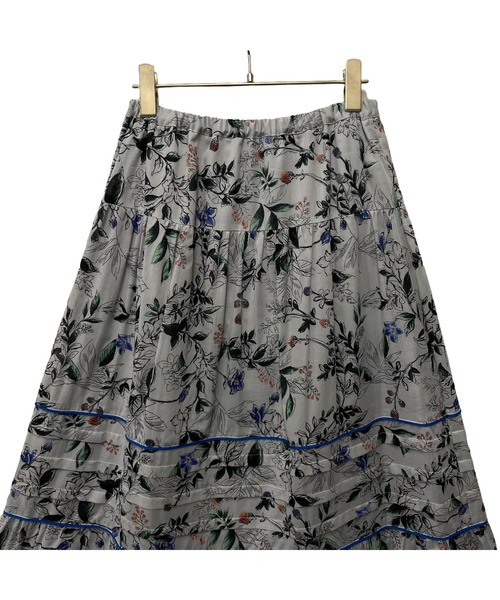 TEVALT（ヴァレット）の「カラーポイントボタニカルptタックSK（スカート・レディース・ライトグレー/オフホワイト・38）」の20枚目の写真