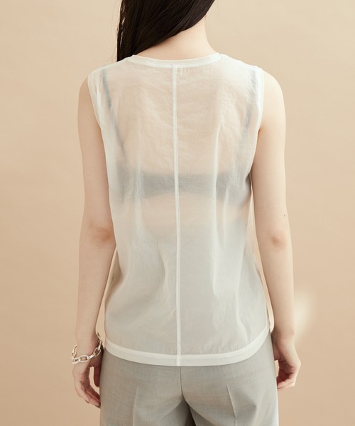 ADAM ET ROPE'（アダムエロペ）の「ストレッチタフタノースリーブTEE（タンクトップ・レディース・ホワイト/ブラック/イエロー・FREE）」の10枚目の写真