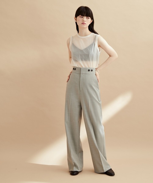 ADAM ET ROPE'（アダムエロペ）の「ストレッチタフタノースリーブTEE（タンクトップ・レディース・ホワイト/ブラック/イエロー・FREE）」の5枚目の写真