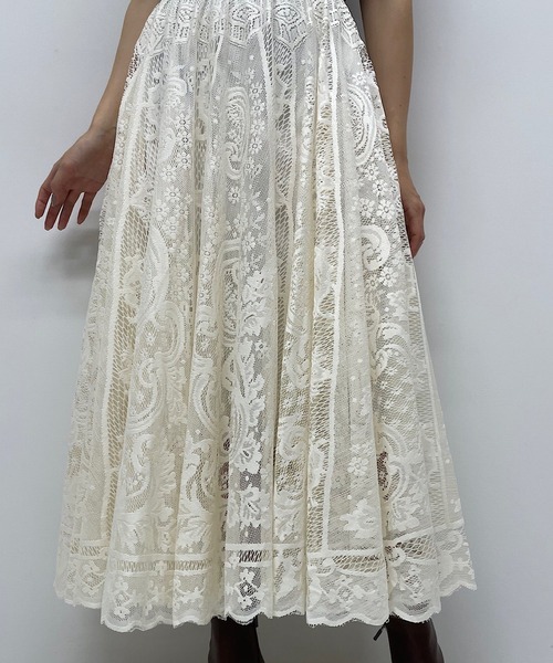 CAMILLE EAU（カミーユオー）の「レースサーキュラースカート（スカート・レディース・アイボリー/ブラック・MEDIUM）」の5枚目の写真