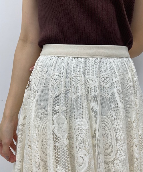 CAMILLE EAU（カミーユオー）の「レースサーキュラースカート（スカート・レディース・アイボリー/ブラック・MEDIUM）」の6枚目の写真