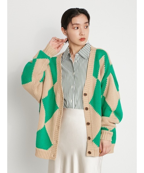 LILY BROWN（リリーブラウン）の「アーガイルニットカーデ