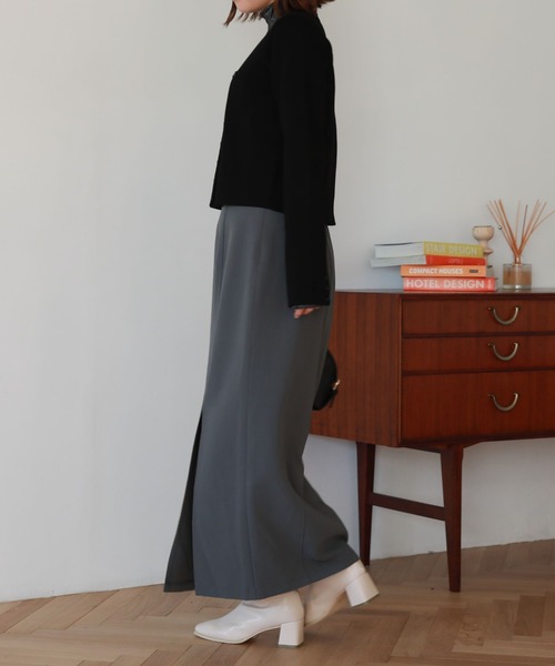 archives(アルシーヴ)の「ベルト付スリットタイトスカート(スカート・レディース・ブラック/ブルー/アイボリー/モカ・MEDIUM)」の15枚目の写真